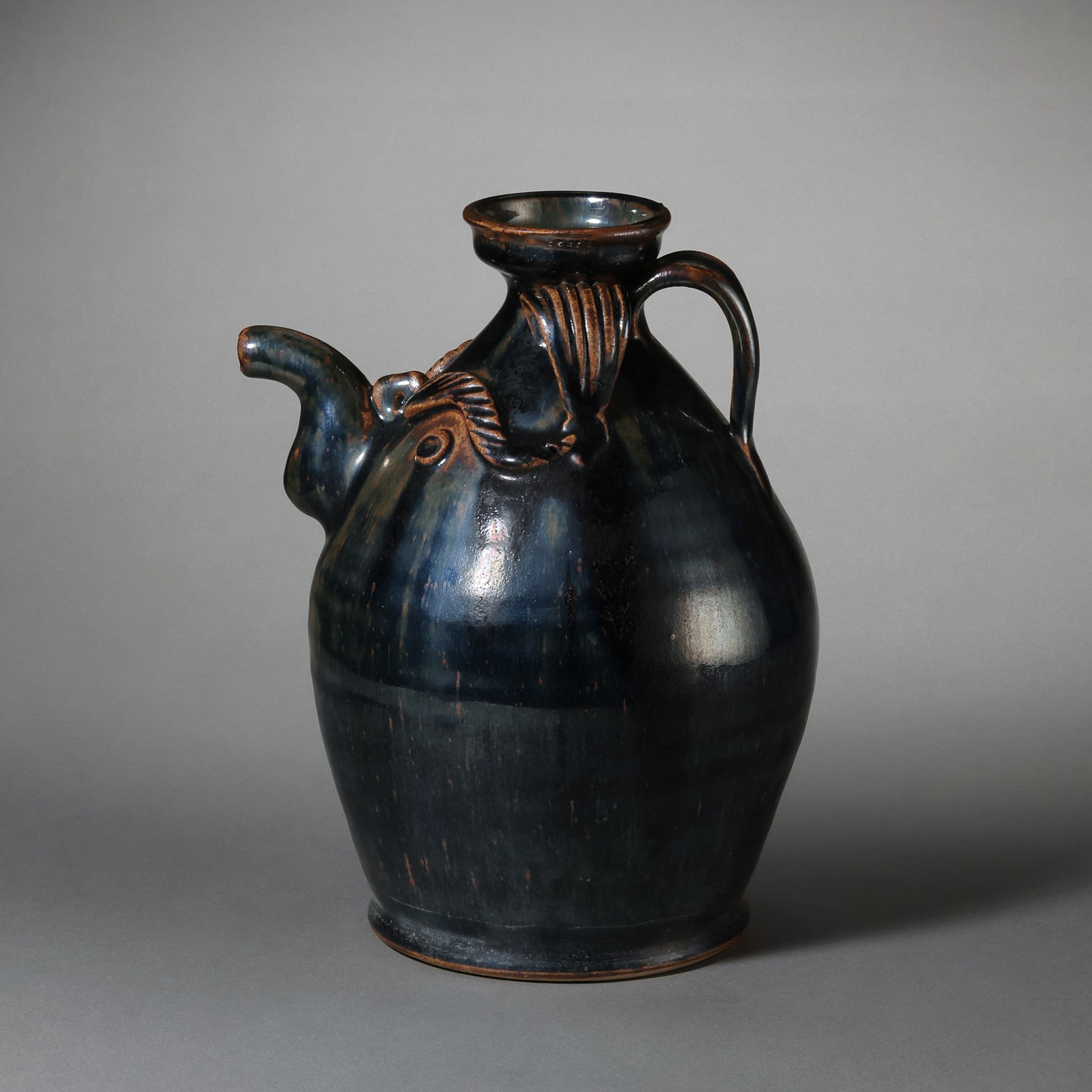 Northern Song Dynasty Cizhou Kiln Black Glazed Double-Handled Ewer (1 of 10)
