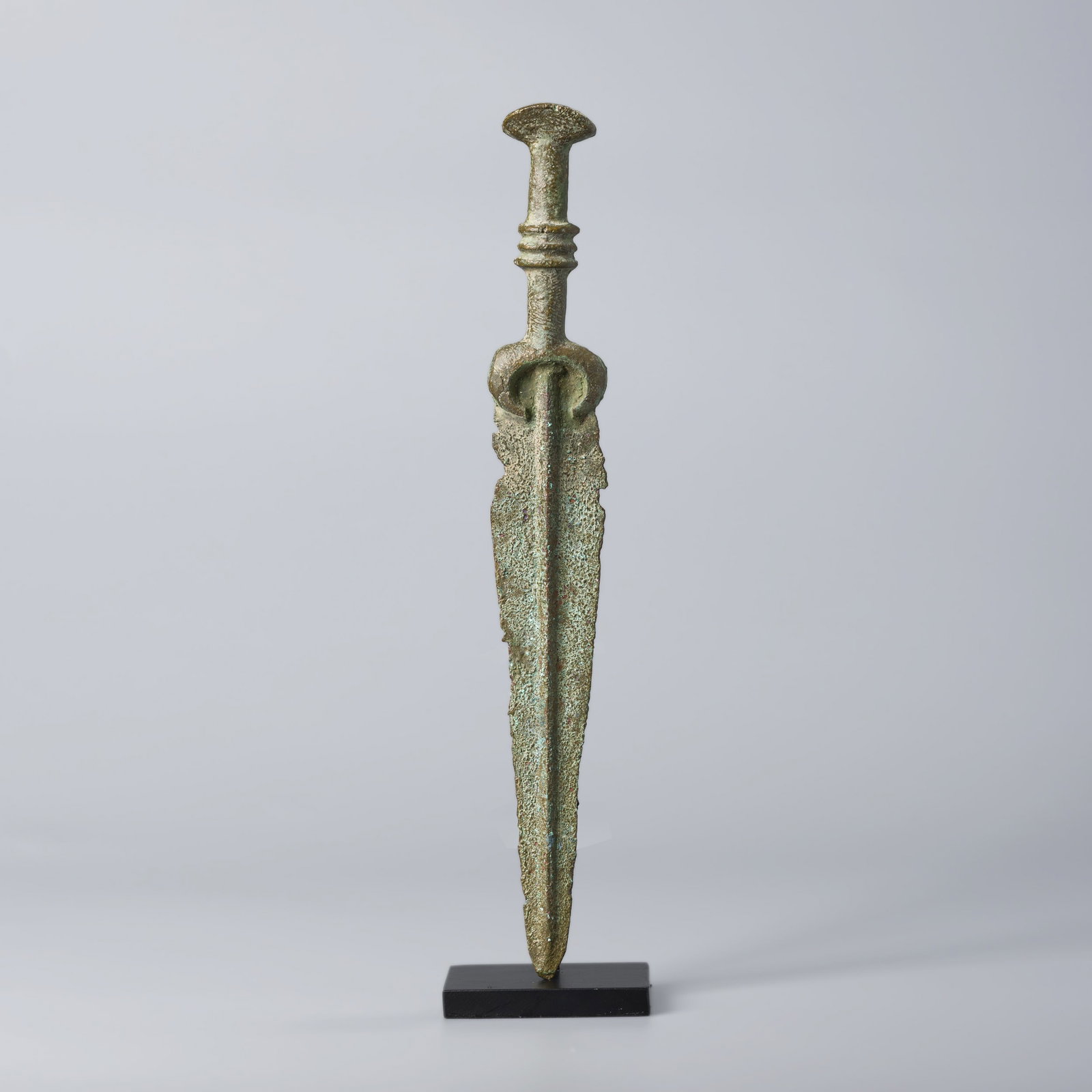 Ancient Luristan 6th Century BC Bronze Sword: L. 32.3 cm. W. 4.4 cm. Weight. 415 gram.