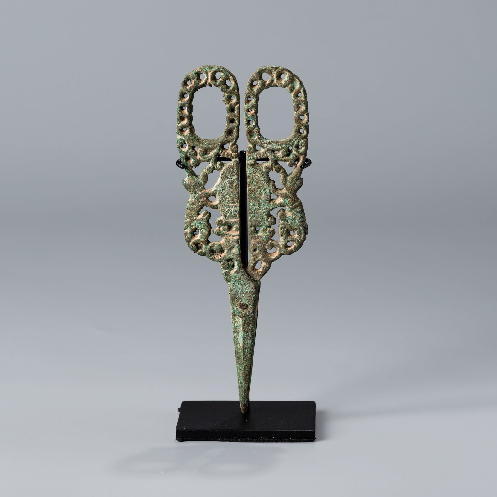 West Asian bronzes: H. 15.8 cm. W. 5.9 cm. Weight. 131 gram.