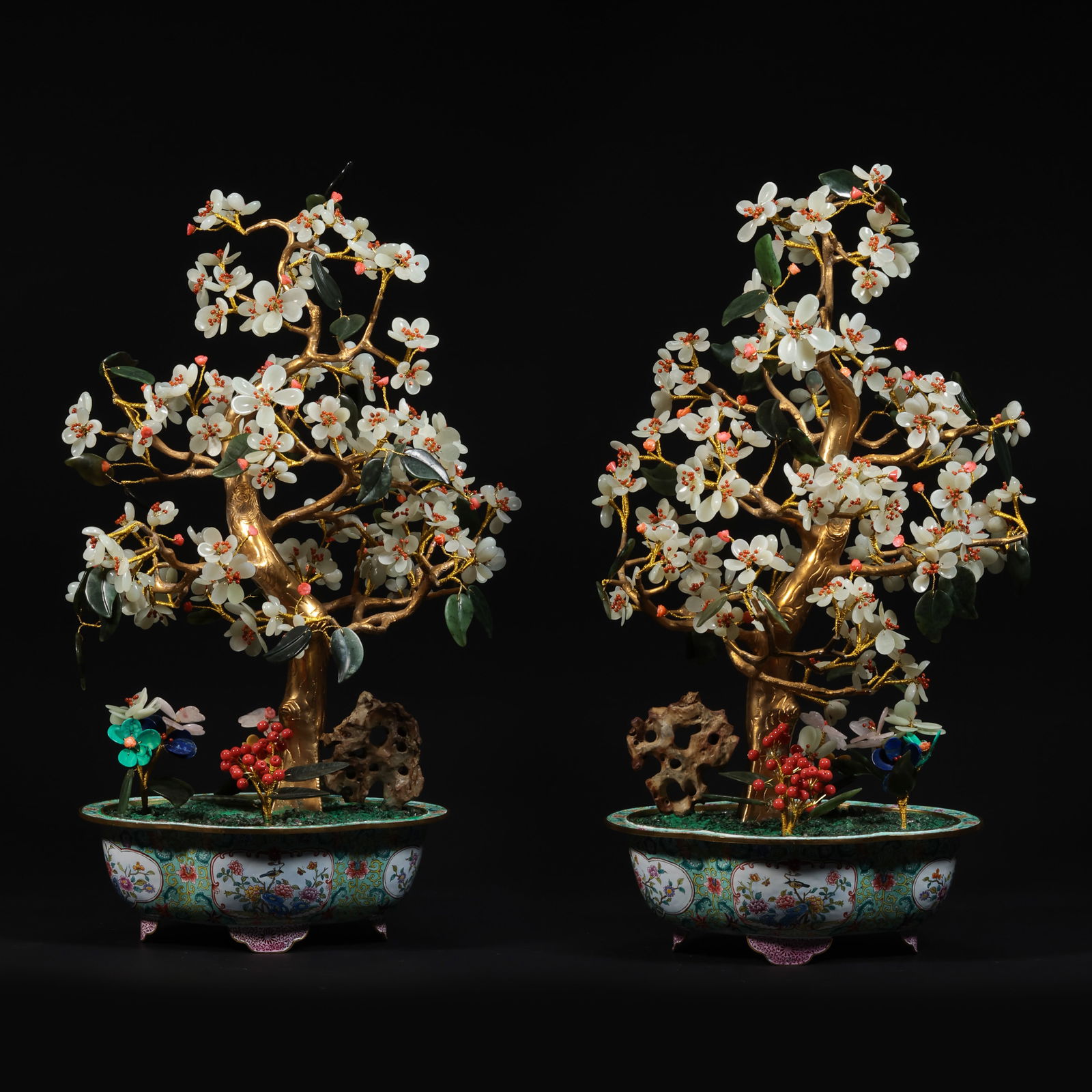 A collection of Chinese Qing Dynasty Qianlong period multi-treasure bonsai: H. 57 cm. W. 31 cm. Weight. 12675 gram.
