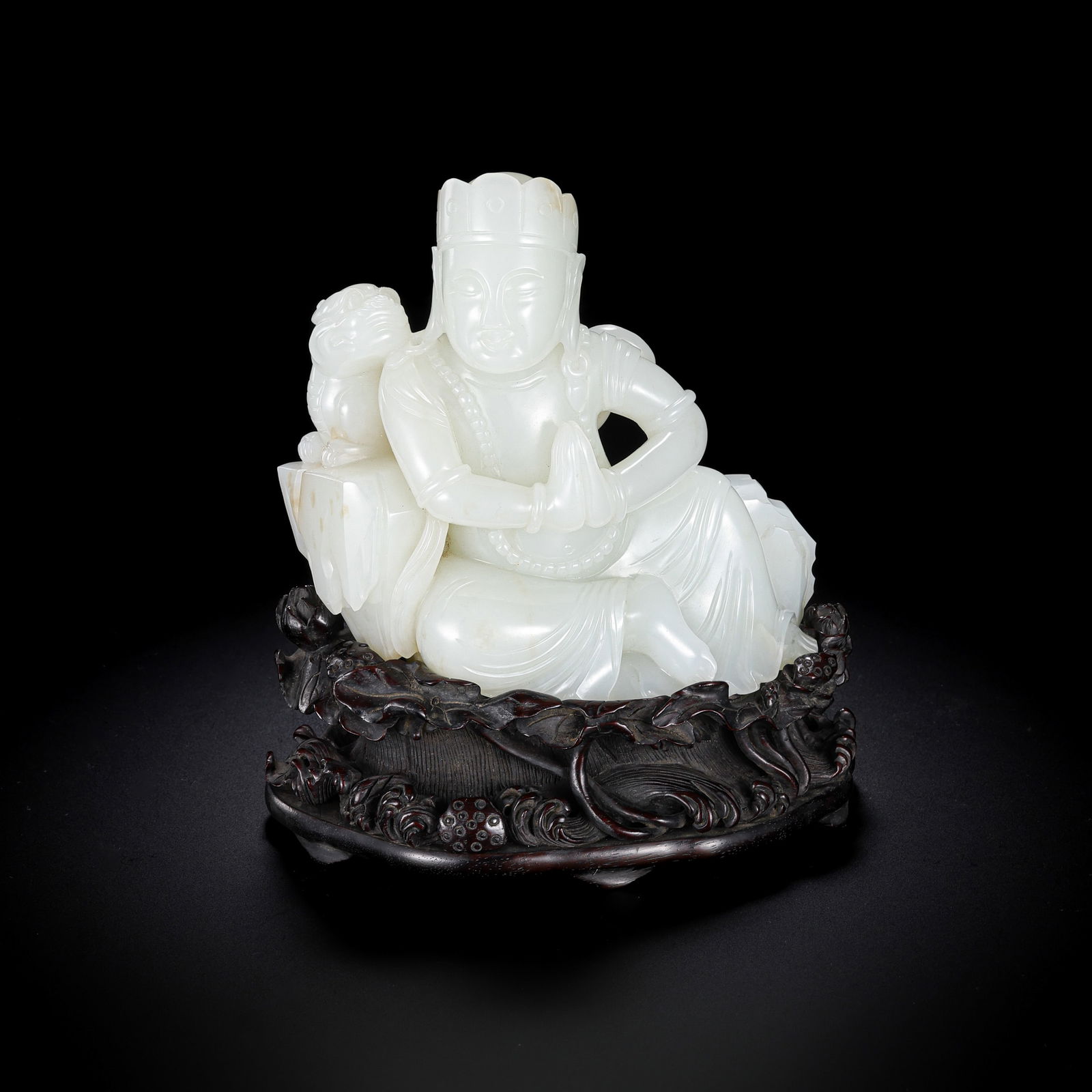 Chinese Qing Dynasty Hetian white jade seated Buddha statue: H. 16.5 cm. W. 14 cm. Weight. 1123.5 gram.