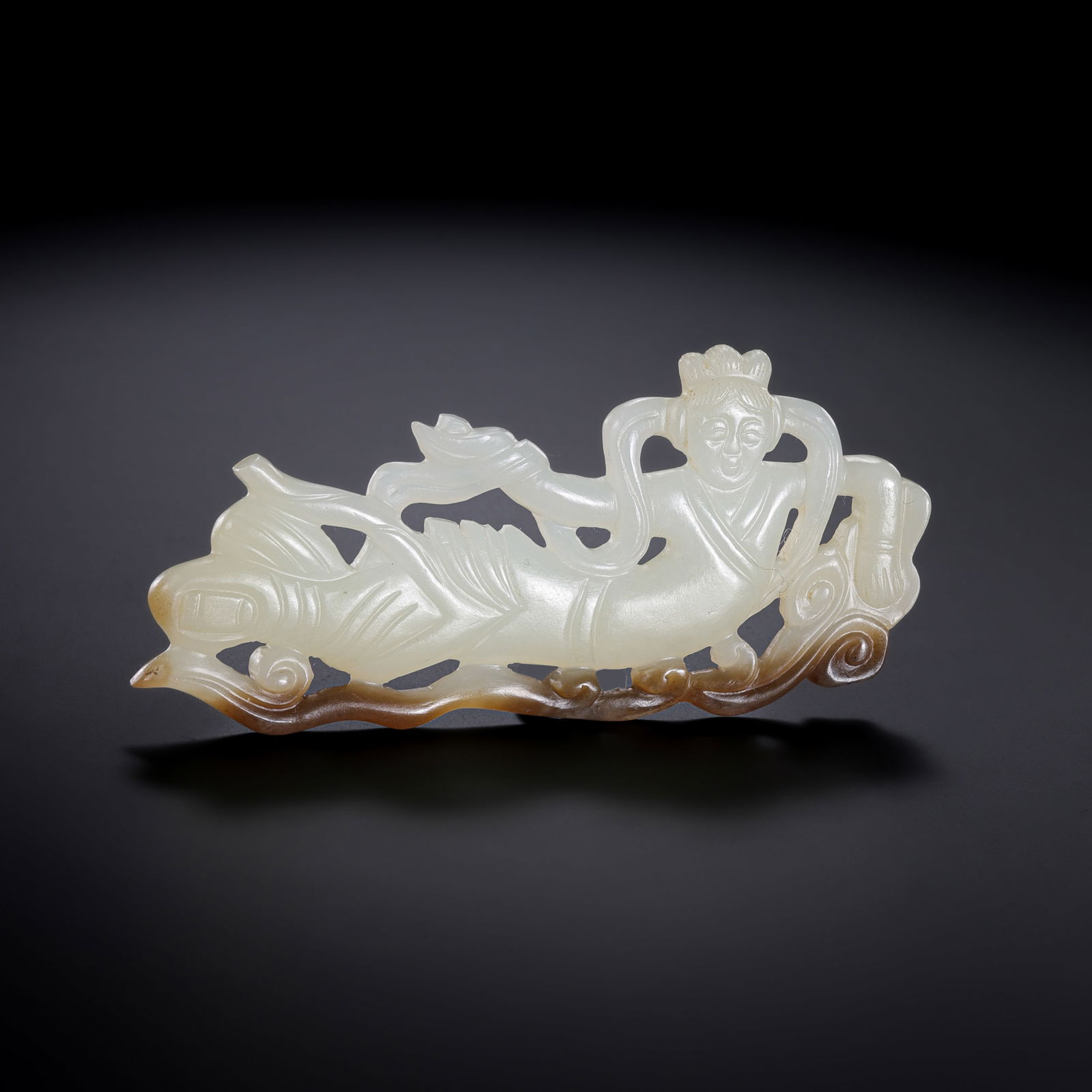 Chinese Liao Dynasty Hetian Jade Flying Apsara Statue: H. 3.7 cm. L. 8 cm. Weight. 20 gram.