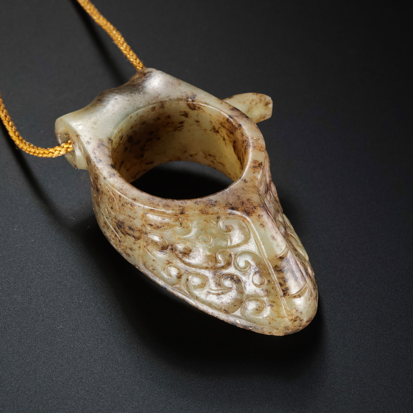 Chinese Han Dynasty Jade Chicken Heart Pendant: L. 5.5 cm. W. 3.6 cm. Weight. 25.1 gram.