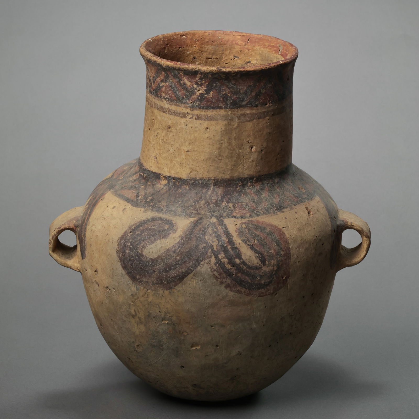 Painted pottery jar from the Majiayao culture of the Neolithic period in China (1 of 10)