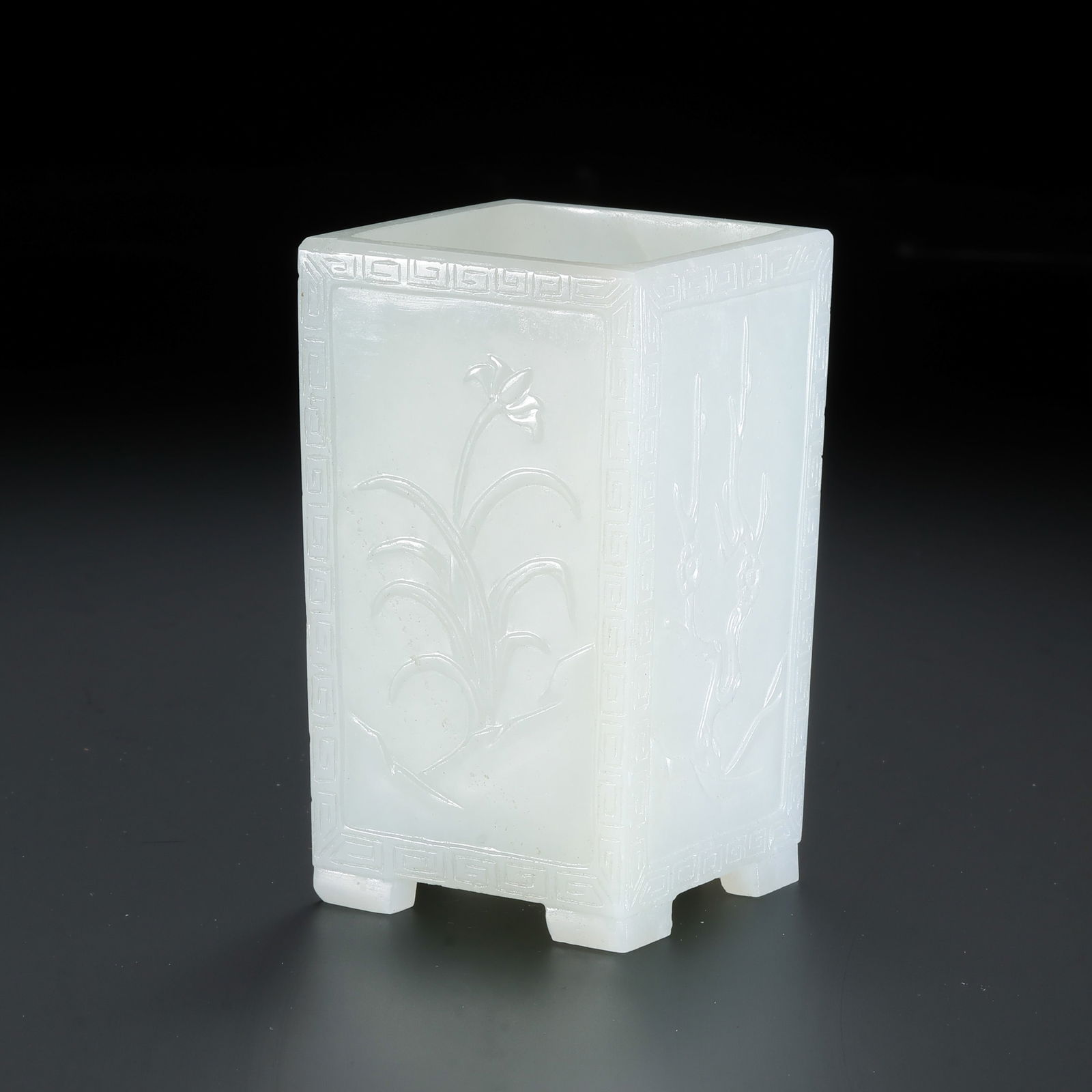 Chinese Qing Dynasty Hetian white jade square brush pot: H. 7.3 cm. W. 4.3 cm. Weight. 137 gram.