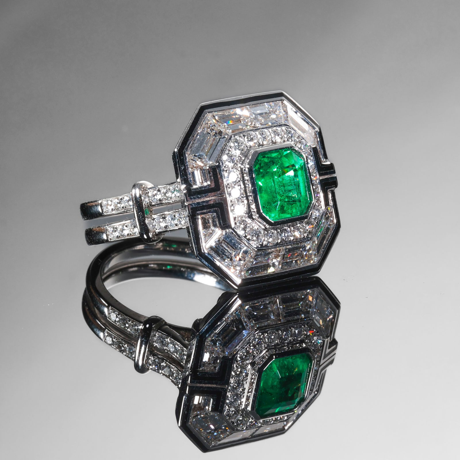 Natural Emerald Ring - 3