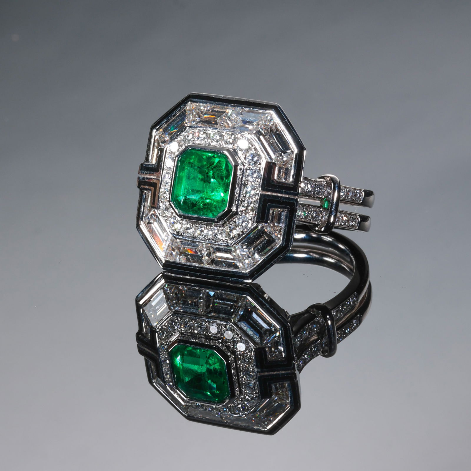 Natural Emerald Ring - 5