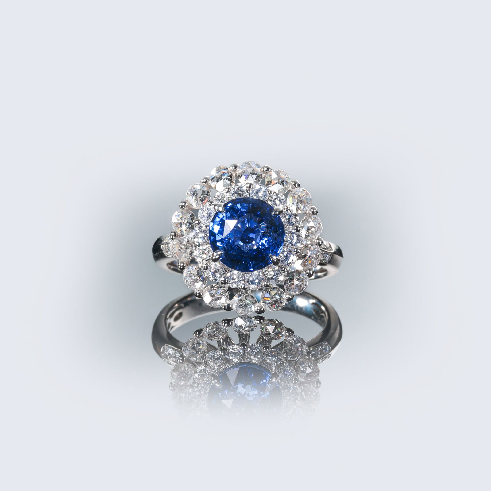 Natural Sapphire Ring: /