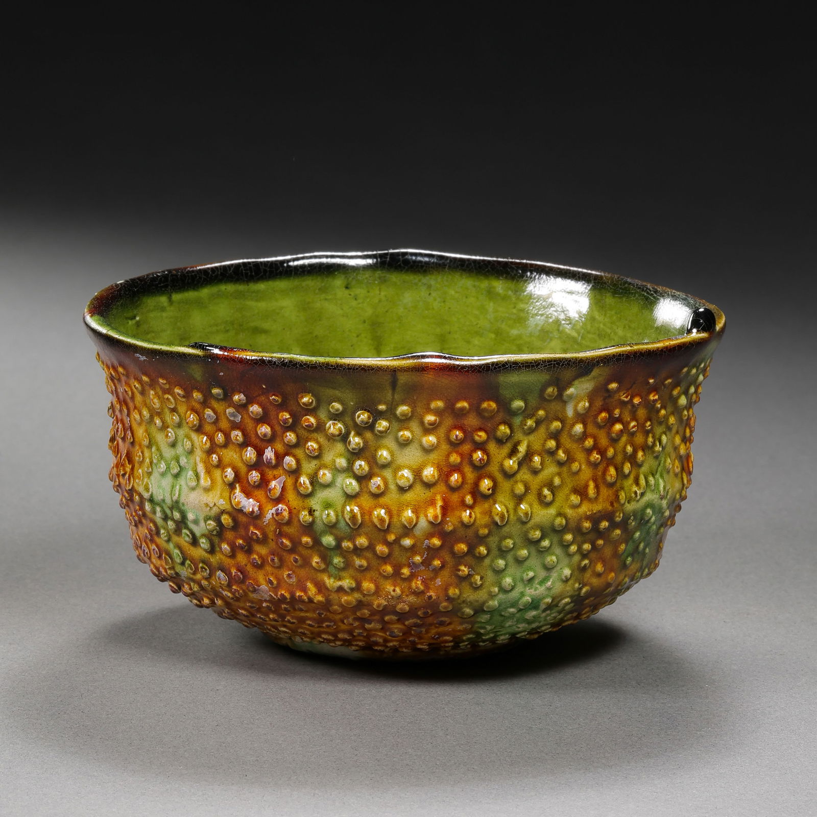 Chinese Tang Dynasty Sancai Hand Cup: H. 5 cm. Diam. 9.5 cm.