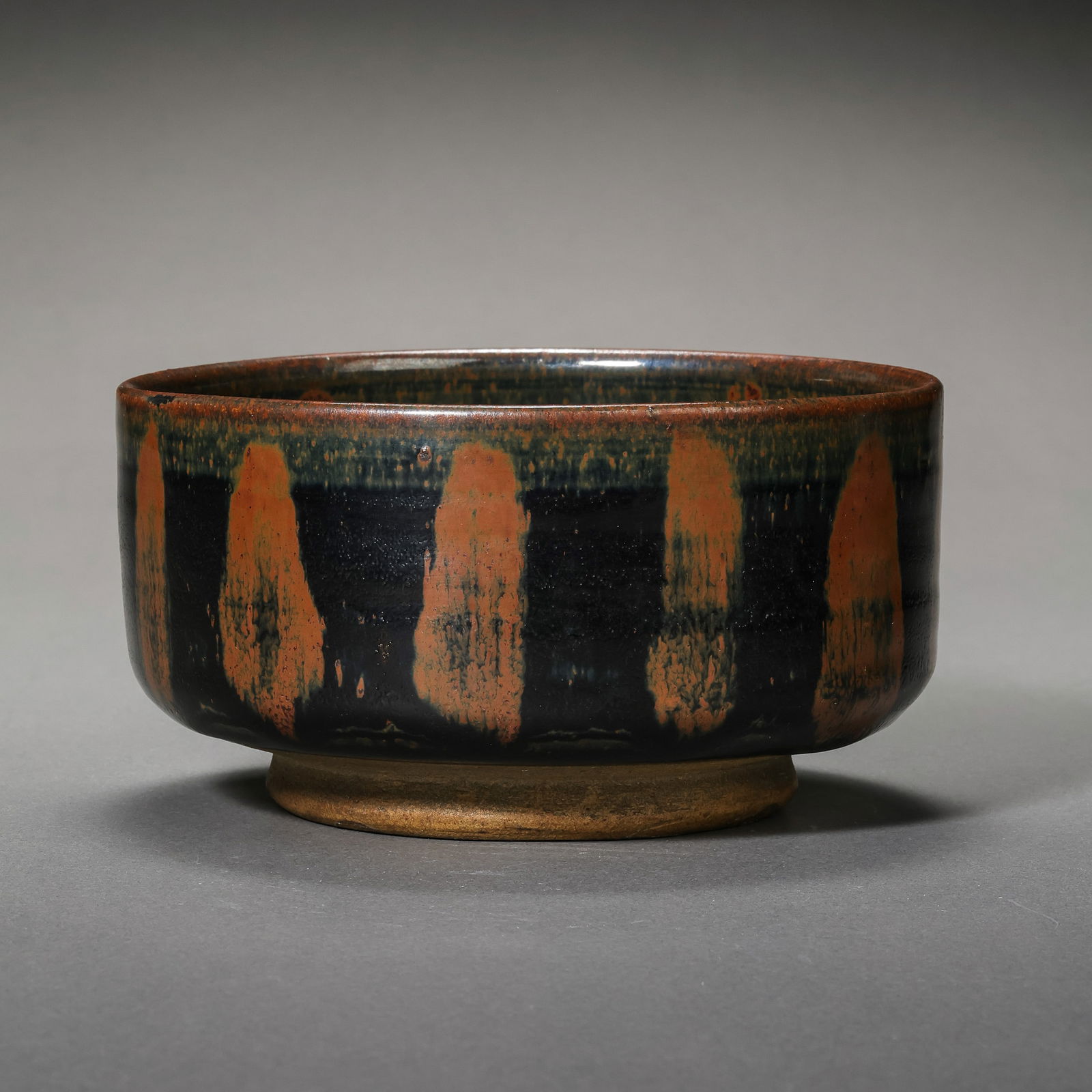 Iron-embroidered Luohan bowl from Cizhou ware, Northern Song Dynasty, China: H. 6.7 cm. Diam. 12.5 cm.