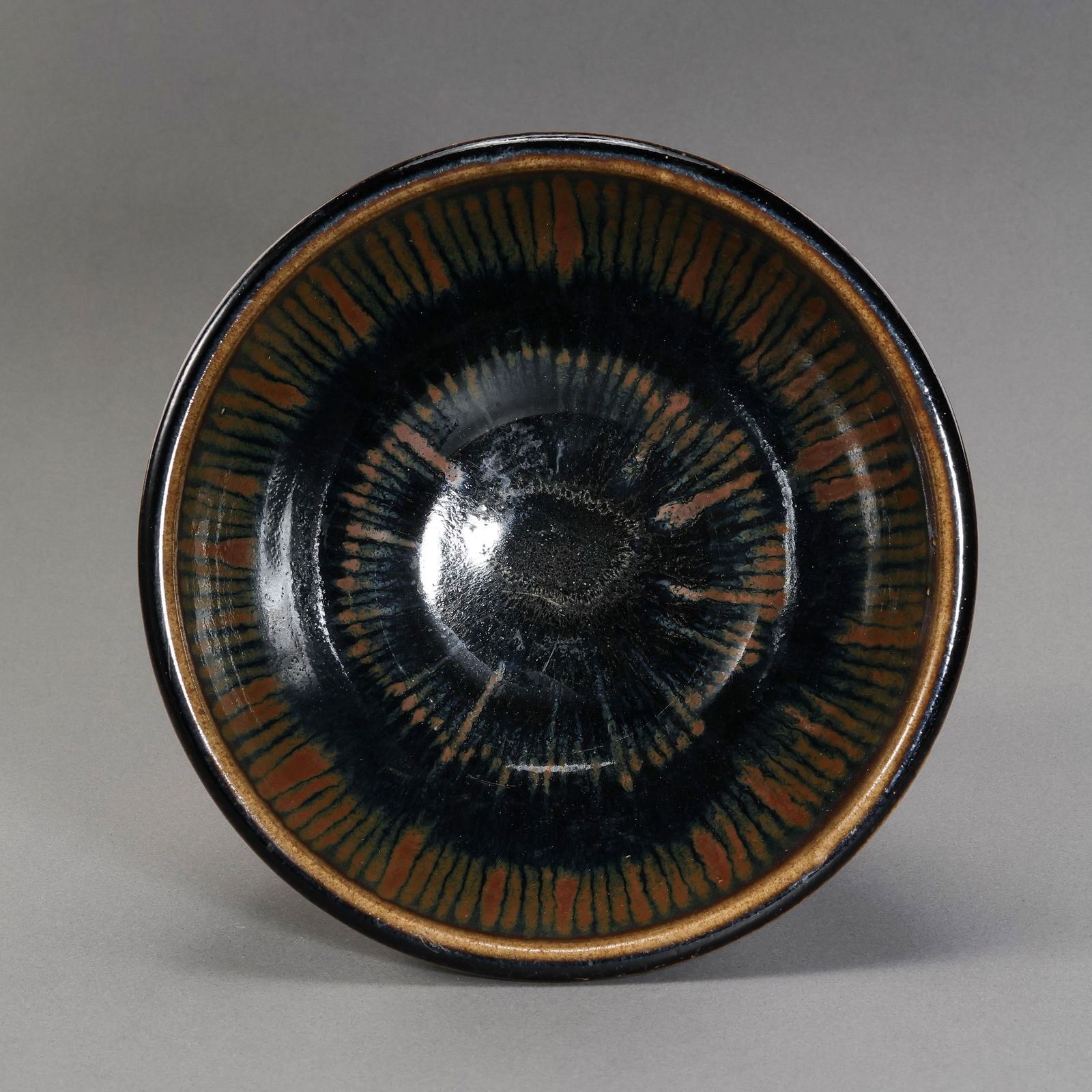 Iron-embroidered bowl from Cizhou ware, Northern Song Dynasty, China: H. 8.5 cm. Diam. 17 cm.