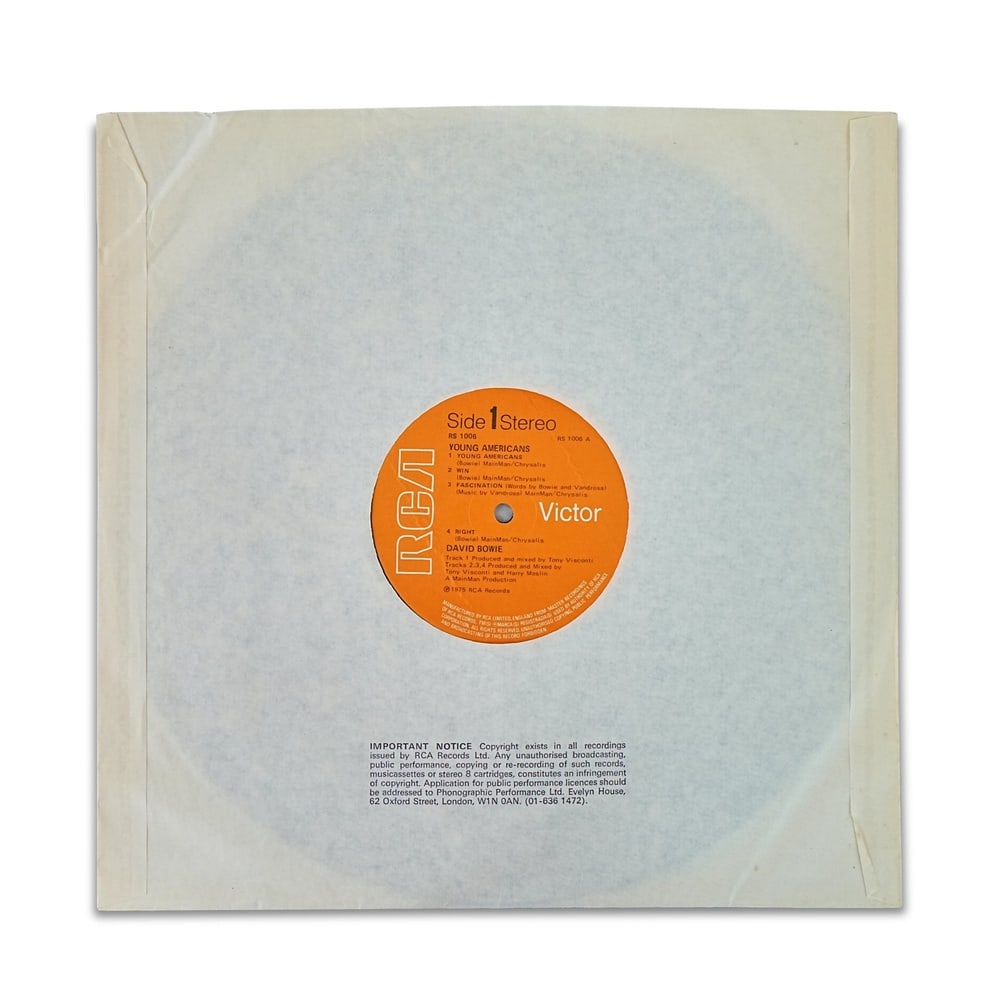 DAVID BOWIE SIGNED "YOUNG AMERICANS" LP (UK PRESSING) - 3