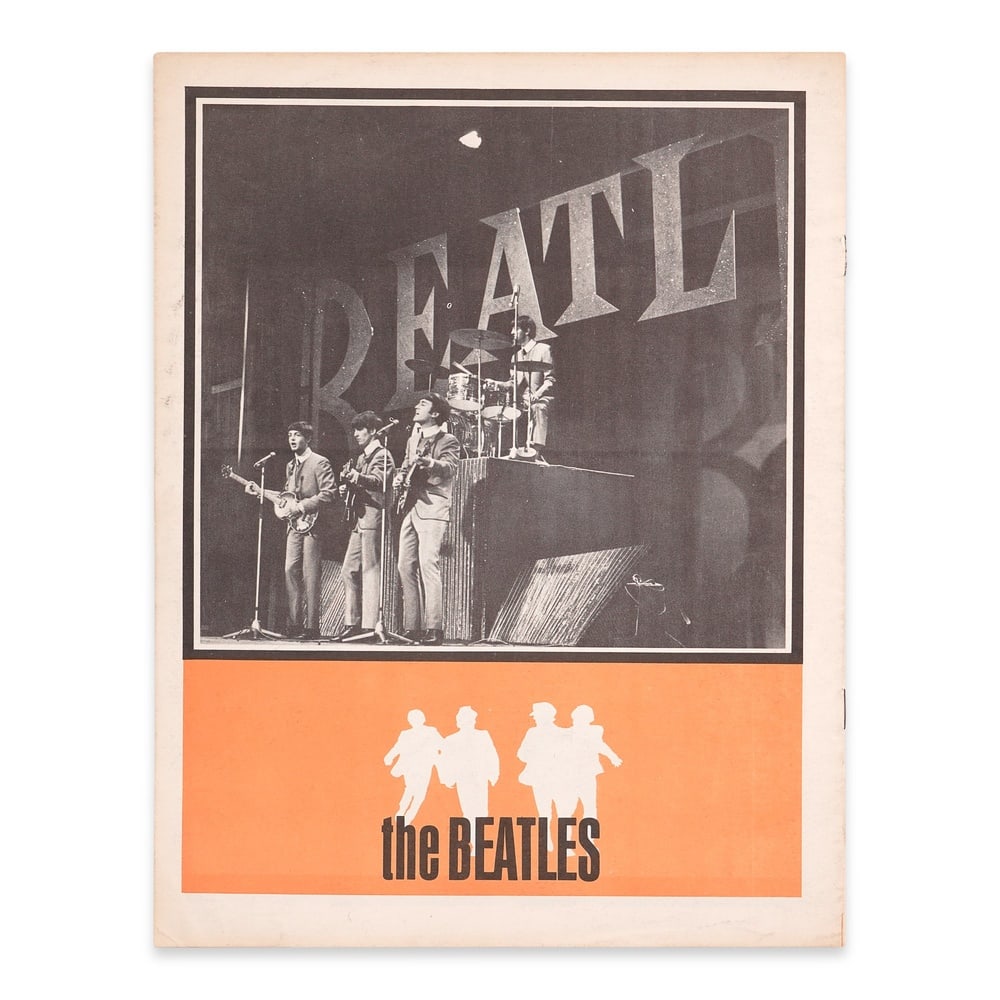 THE BEATLES FULLY SIGNED PHOTO PULLOUT SECTION MAGAZINE - 2