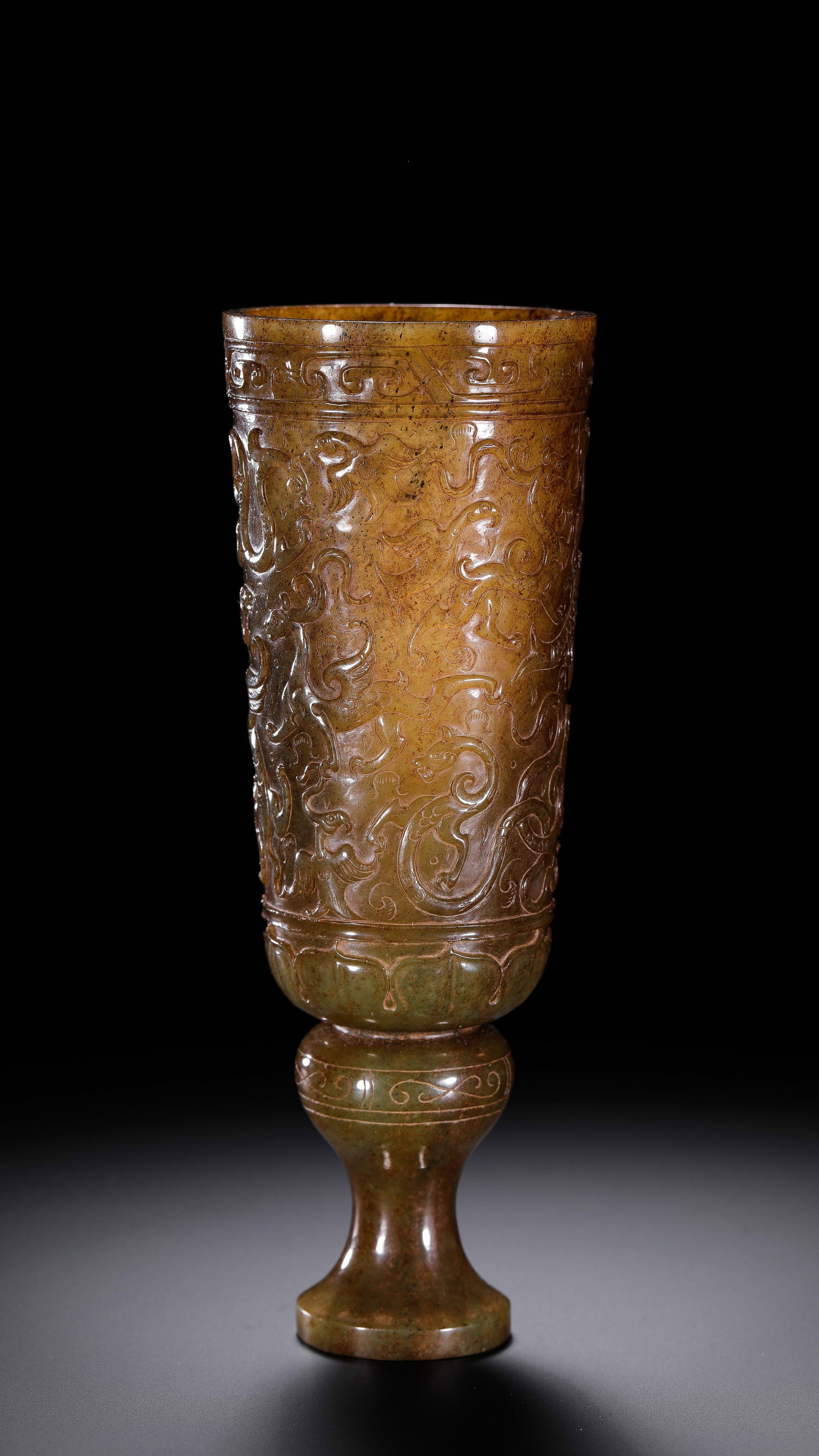 Chinese Han Dynasty Jade Cup (1 of 10)