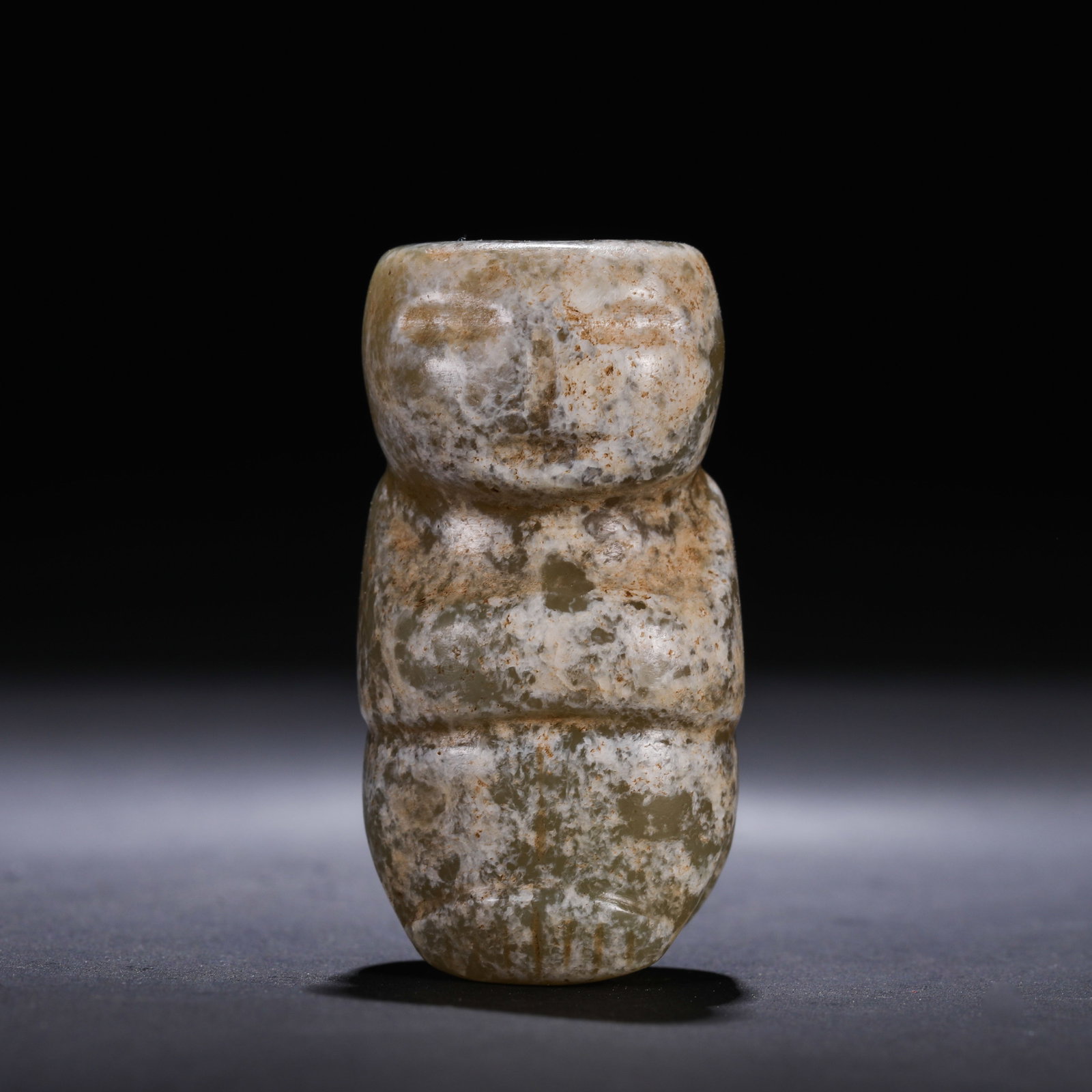 Jade figurines from the Hongshan Culture of the Hongshan Period in China: L. 5.5 cm. W. 3 cm. Weight. 69 gram.