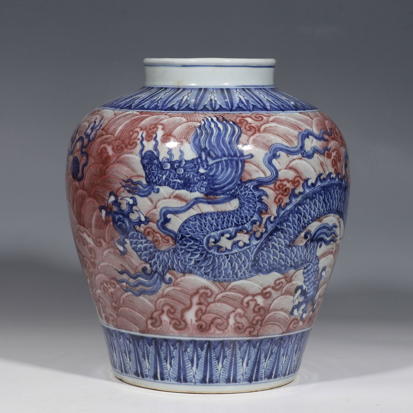 Chinese Ming Dynasty Blue and White Underglaze Red Dragon Pattern Jar: H. 33.4 cm. W. 20.8 cm.