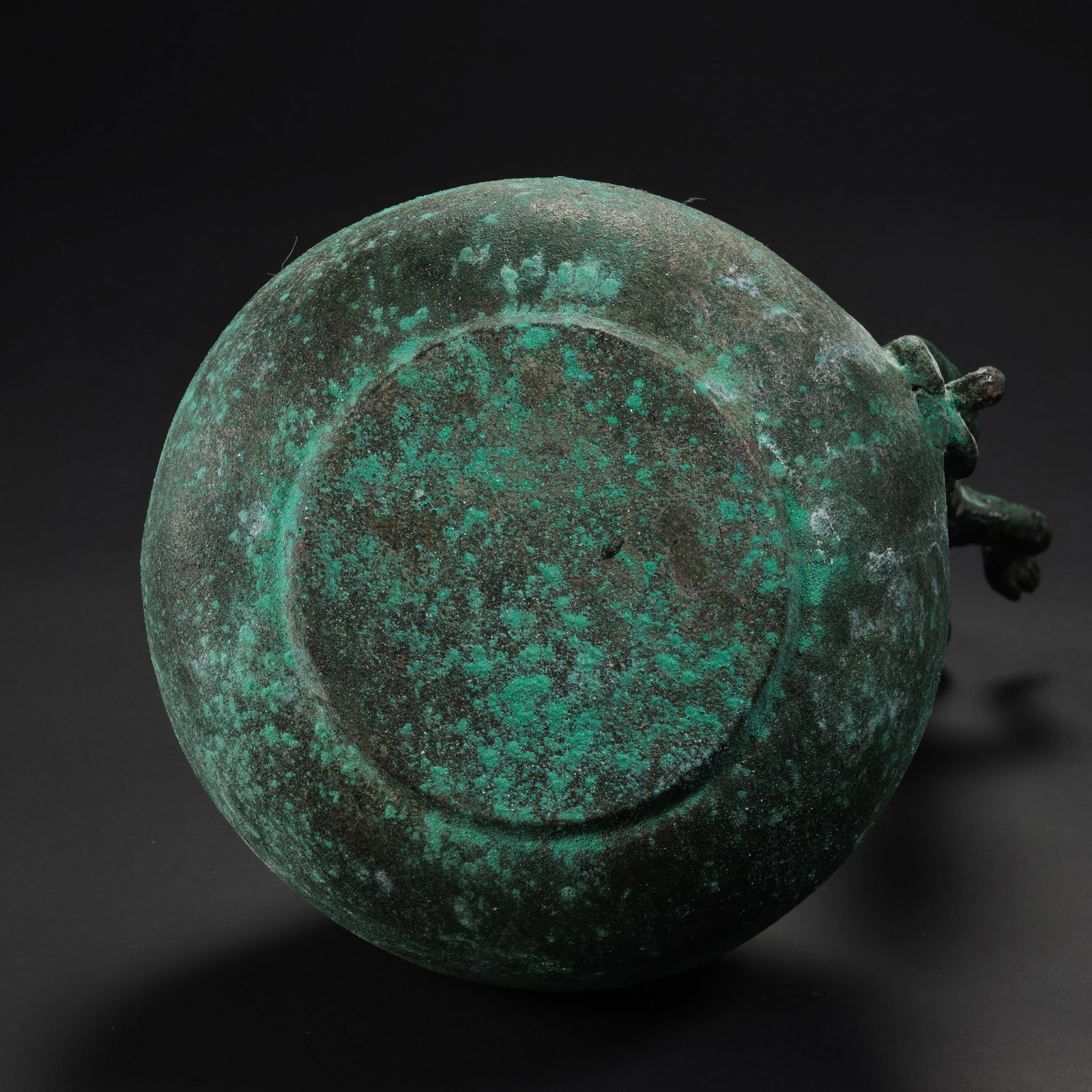 Ancient Roman bronze pot - 11