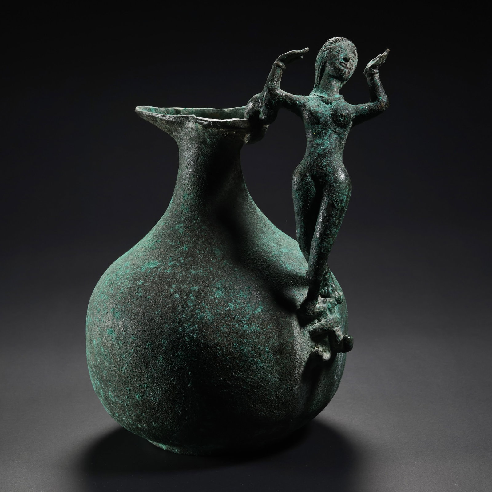 Ancient Roman bronze pot - 2