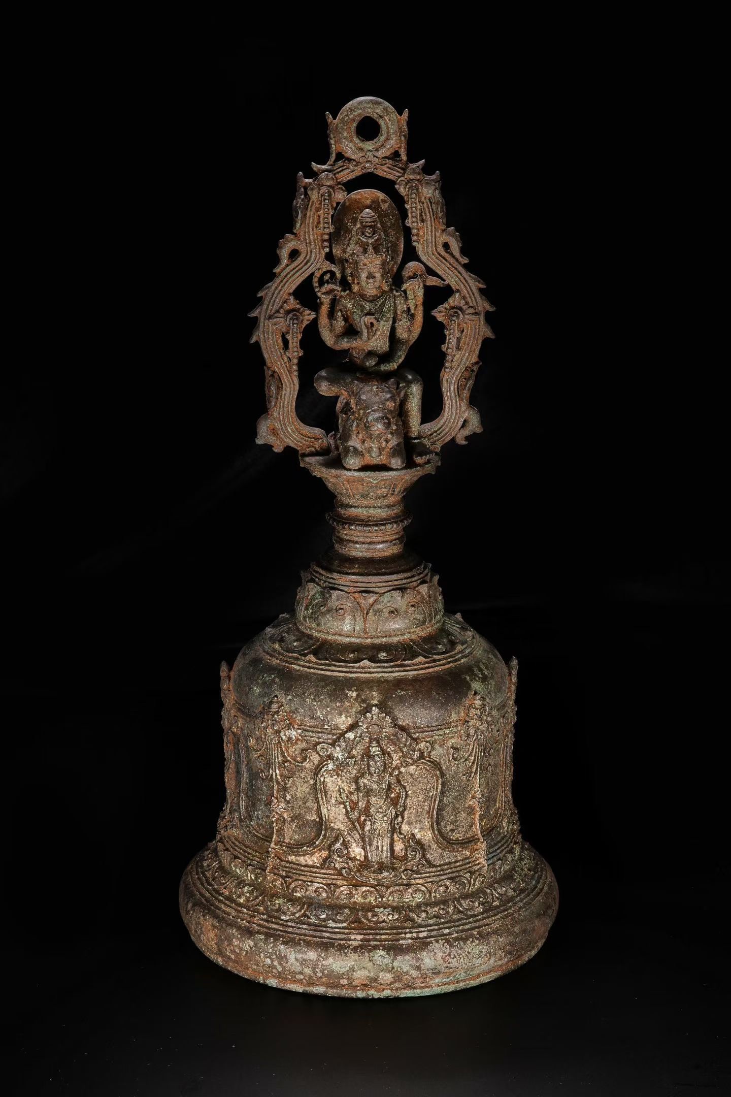 West Asian Buddhist copper bells: H. 43 cm. W. 18 cm. Weight. 2068 gram.