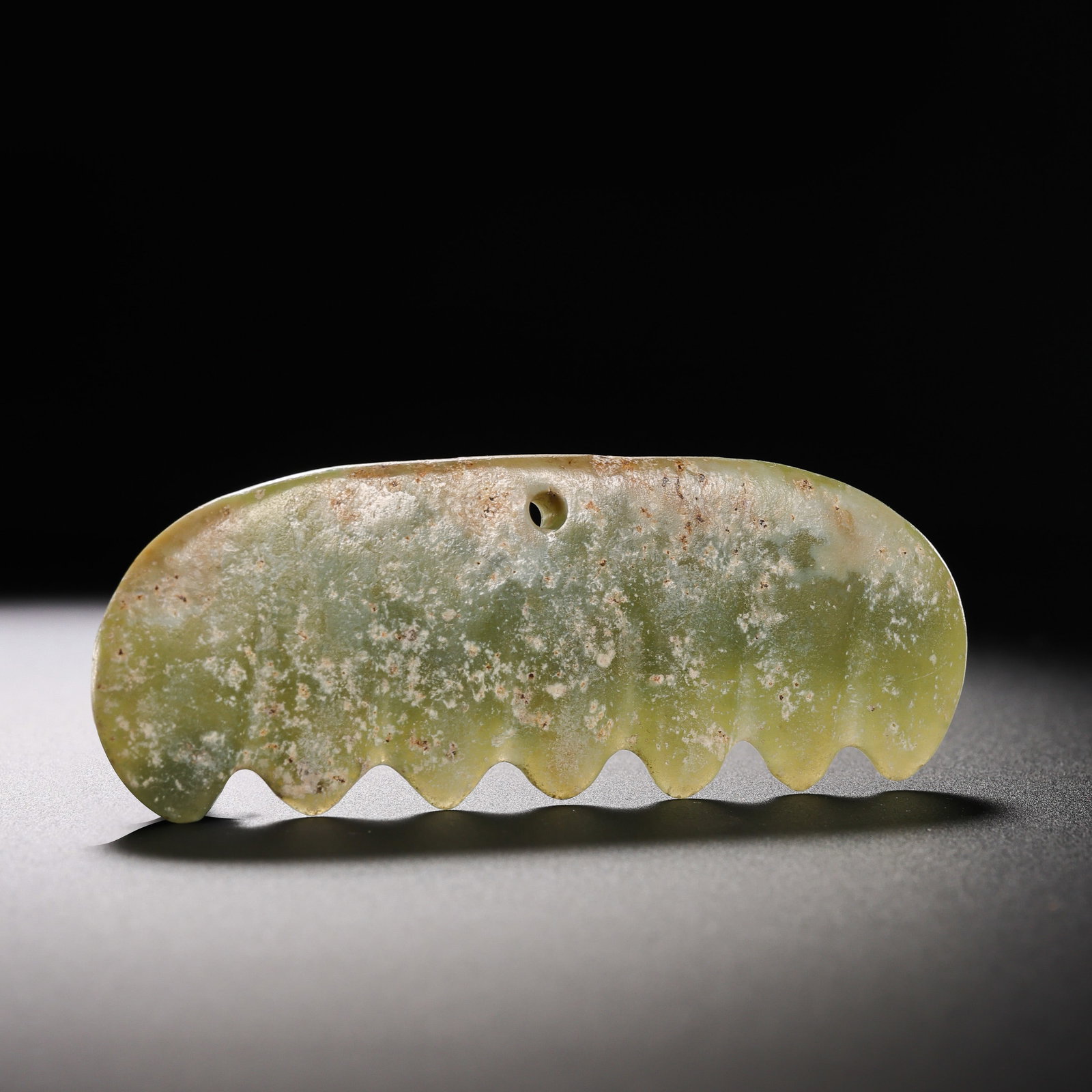 Jade artifacts from the Hongshan Culture period in China: L. 8.4 cm. Weight. 23 gram.