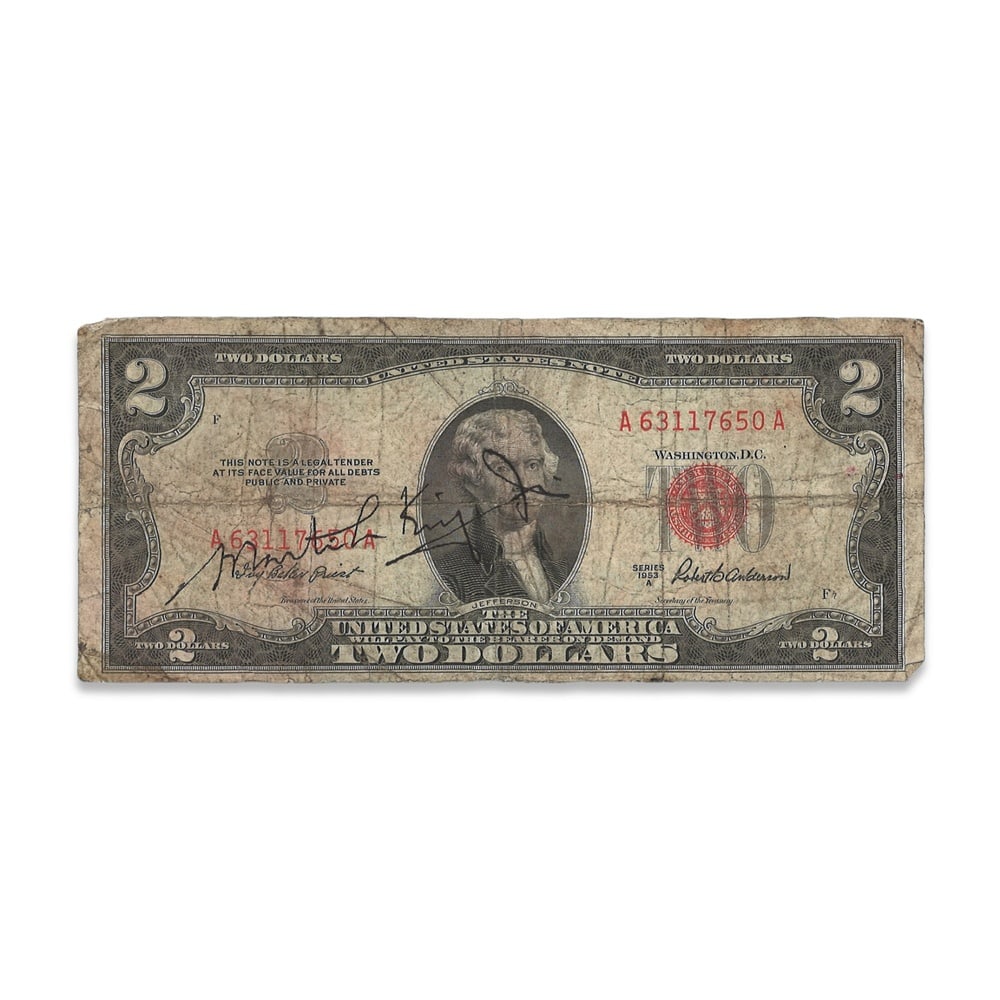 MARTIN LUTHER KING JR. SIGNED U.S. TWO DOLLAR NOTE: 6 1/8 x 2 1/2 in (15.5 x 6.5 cm) Provenance and Authentication: This collectible has undergone a rigorous forensic evaluation. The signatures were carefully analyzed across multiple criteria, includin