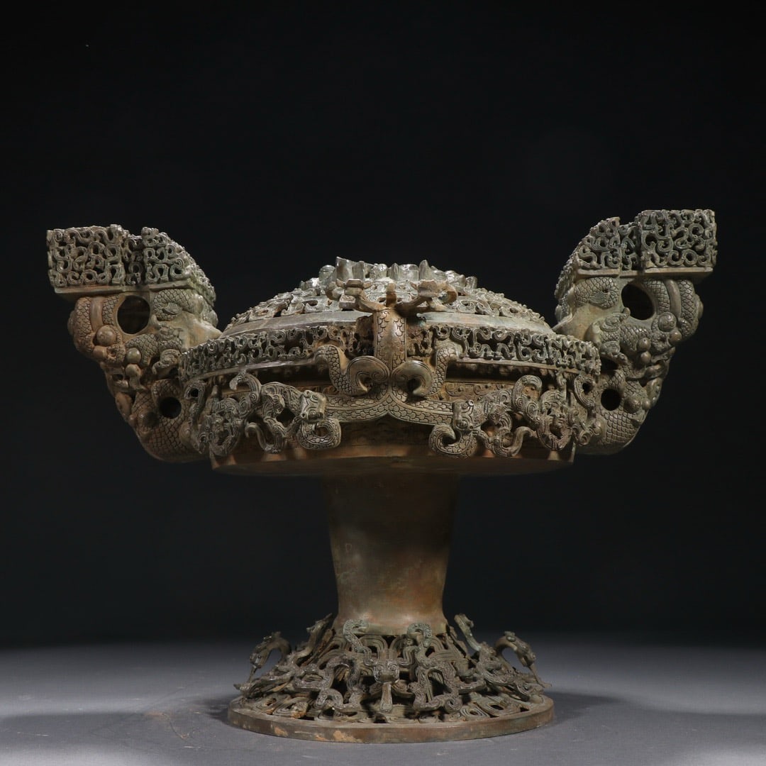 Chinese bronzes from the Warring States period (1 of 9)