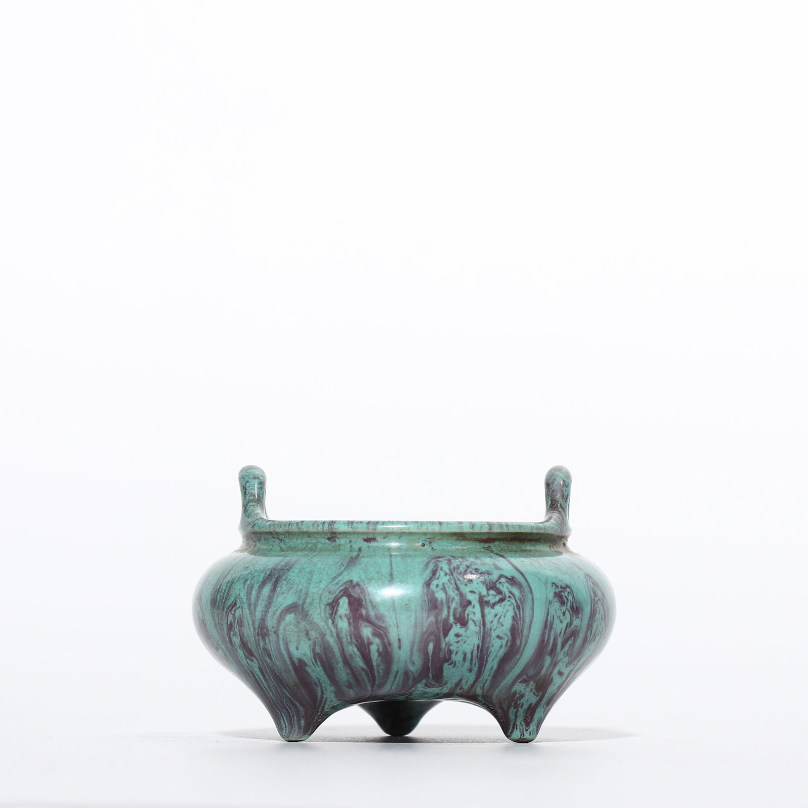 Chinese Qing Dynasty Jun-glazed double-eared tripod censer (1 of 6)