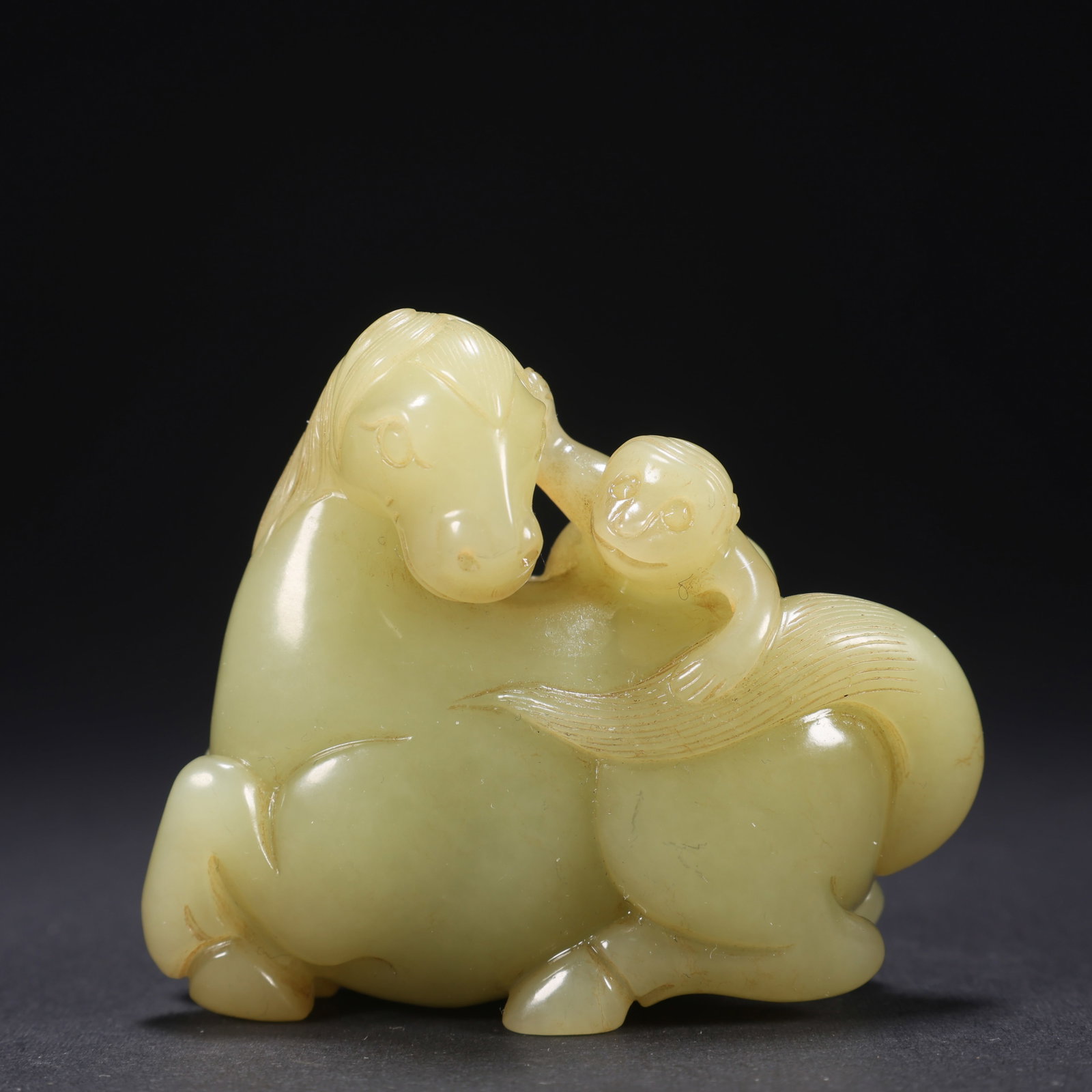Chinese Qing Dynasty Hetian Yellow Jade Horse: L. 7 cm. W. 2.5 cm. H. 5.8 cm. Weight. 139 gram.