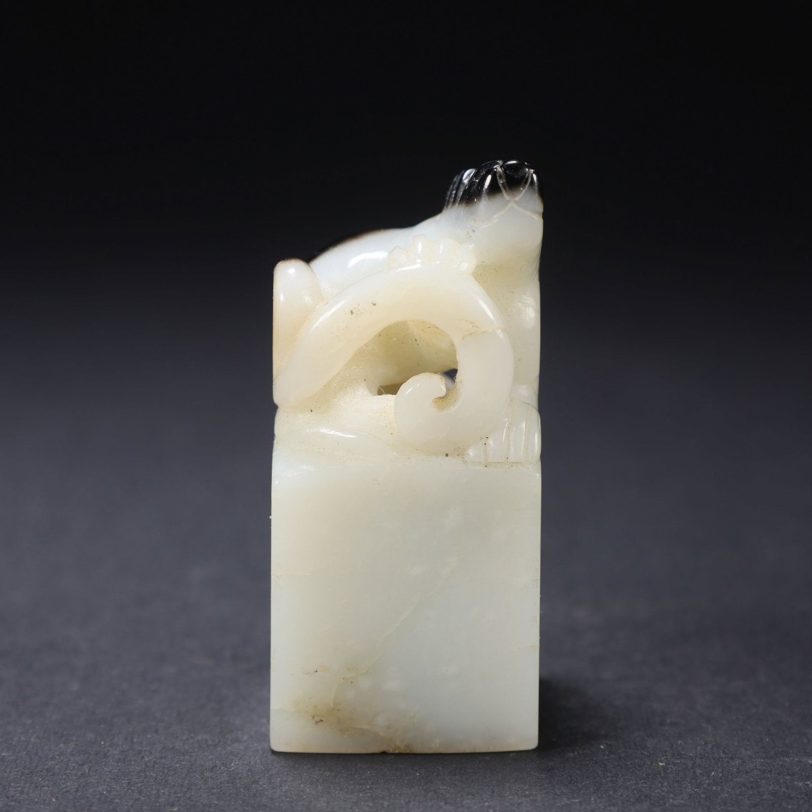 Chinese Qing Dynasty Hetian Jade Seal (1 of 9)