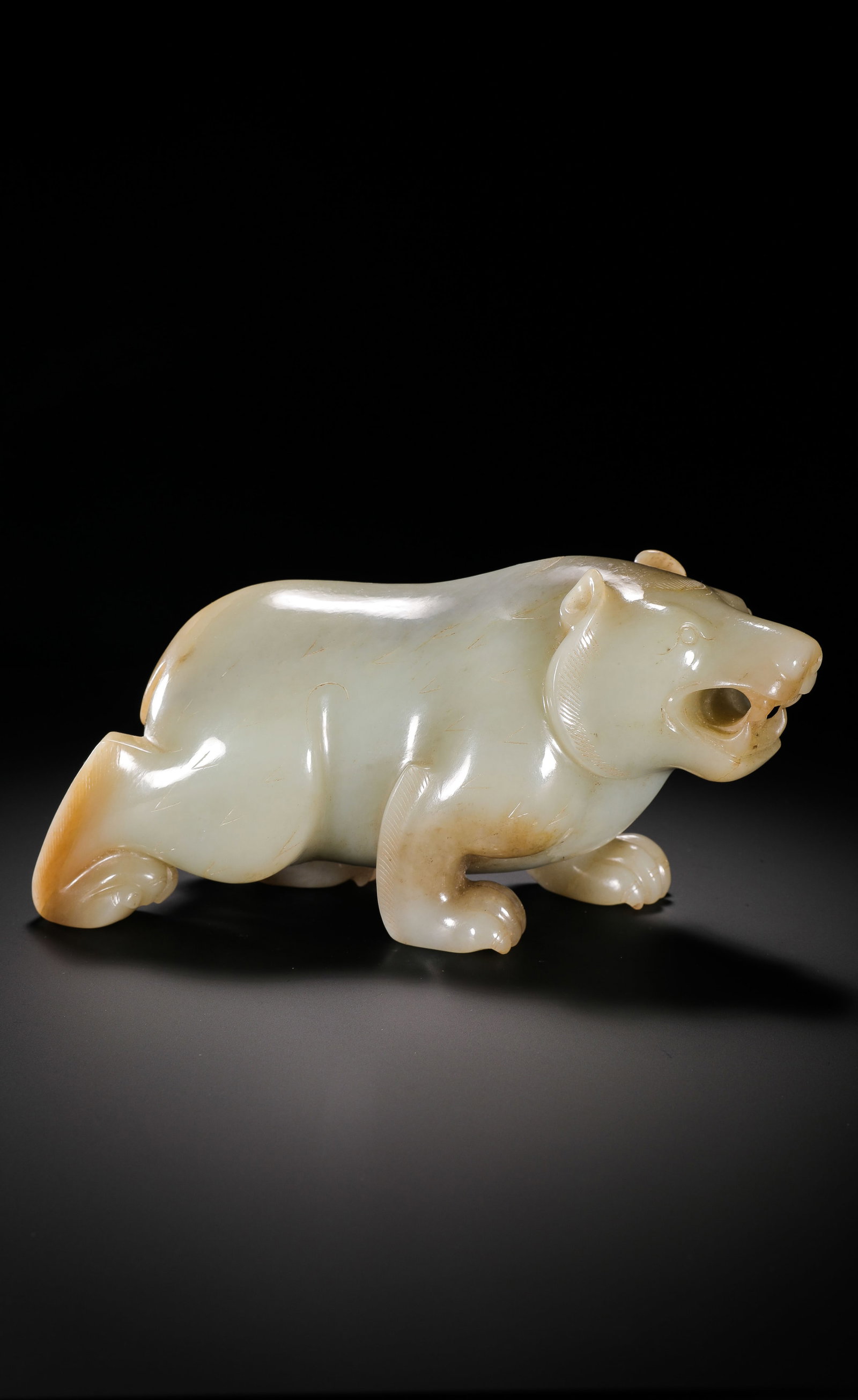 Jade Bear from the Han Dynasty in China (1 of 11)