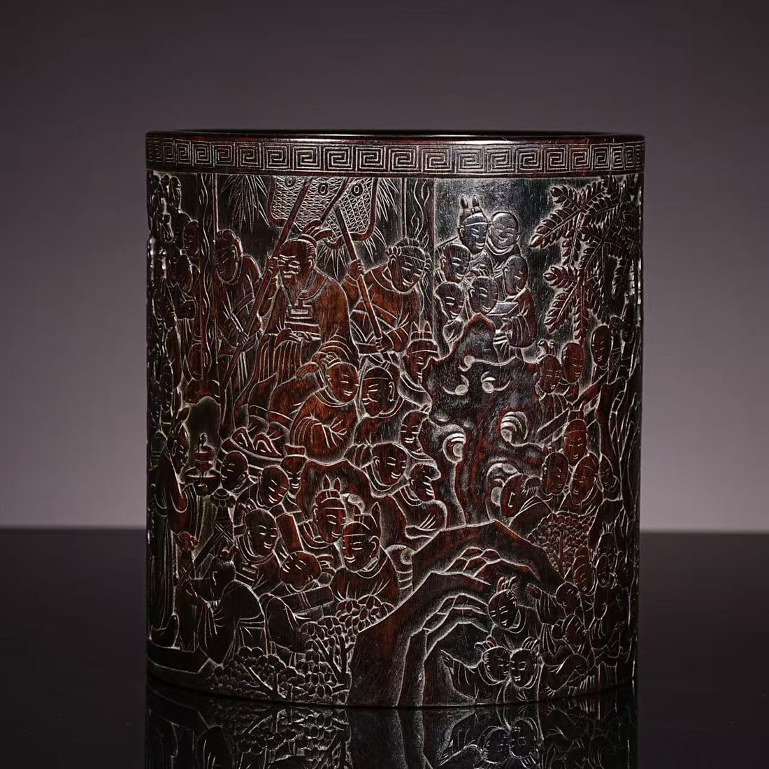 Chinese Qing Dynasty exquisitely carved brush pot with figure and story patterns: Diam. 16.8 cm. H.18 cm. Weight. 1530 gram.