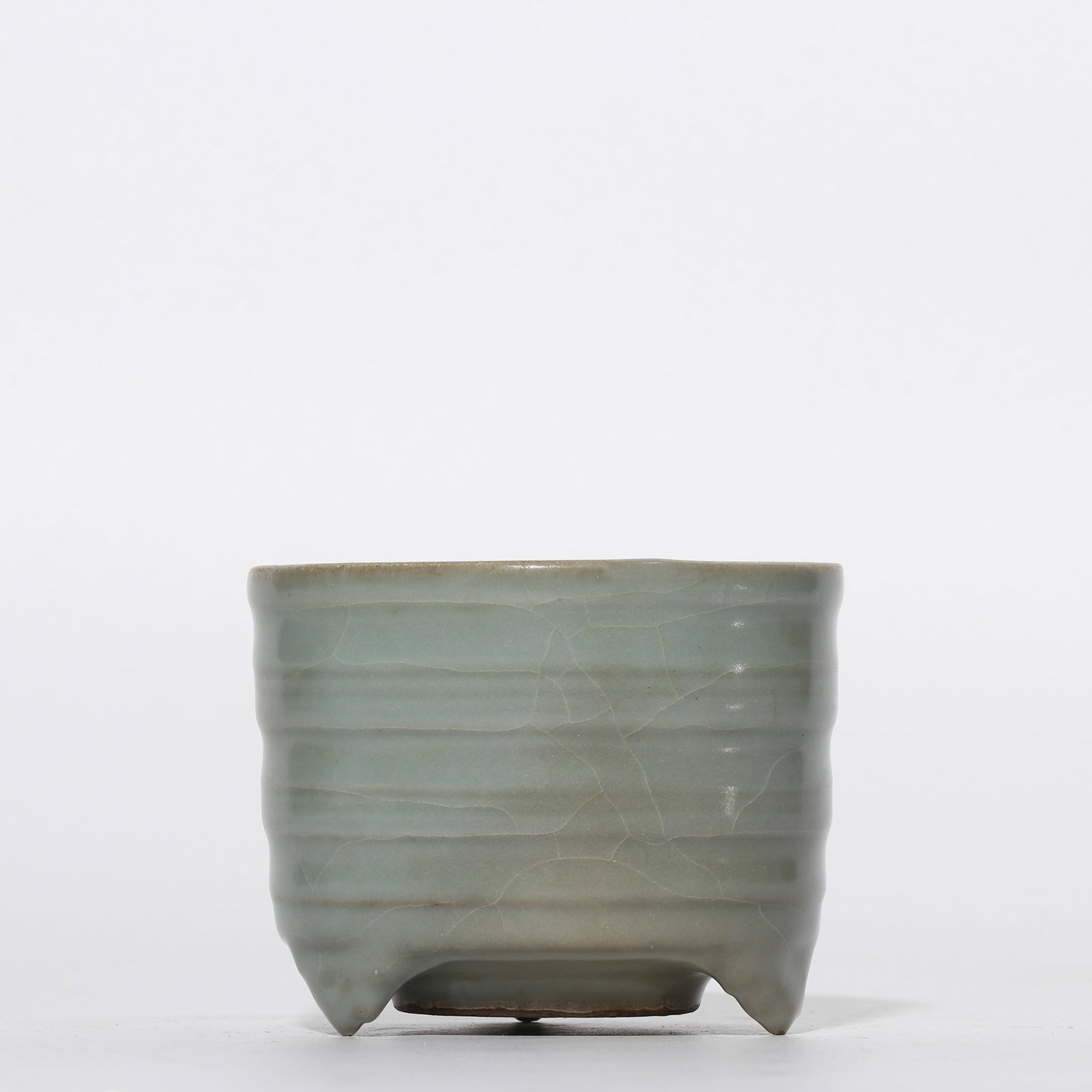 Longquan celadon censer from the Southern Song Dynasty, China (1 of 6)