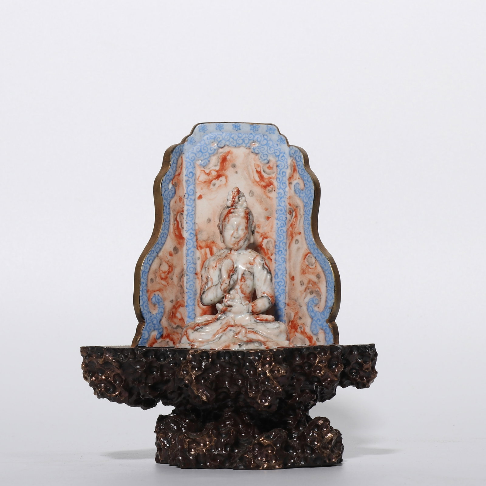 Chinese Qing Dynasty seated Buddhist statue: H. 17 cm. W. 13.4 cm.