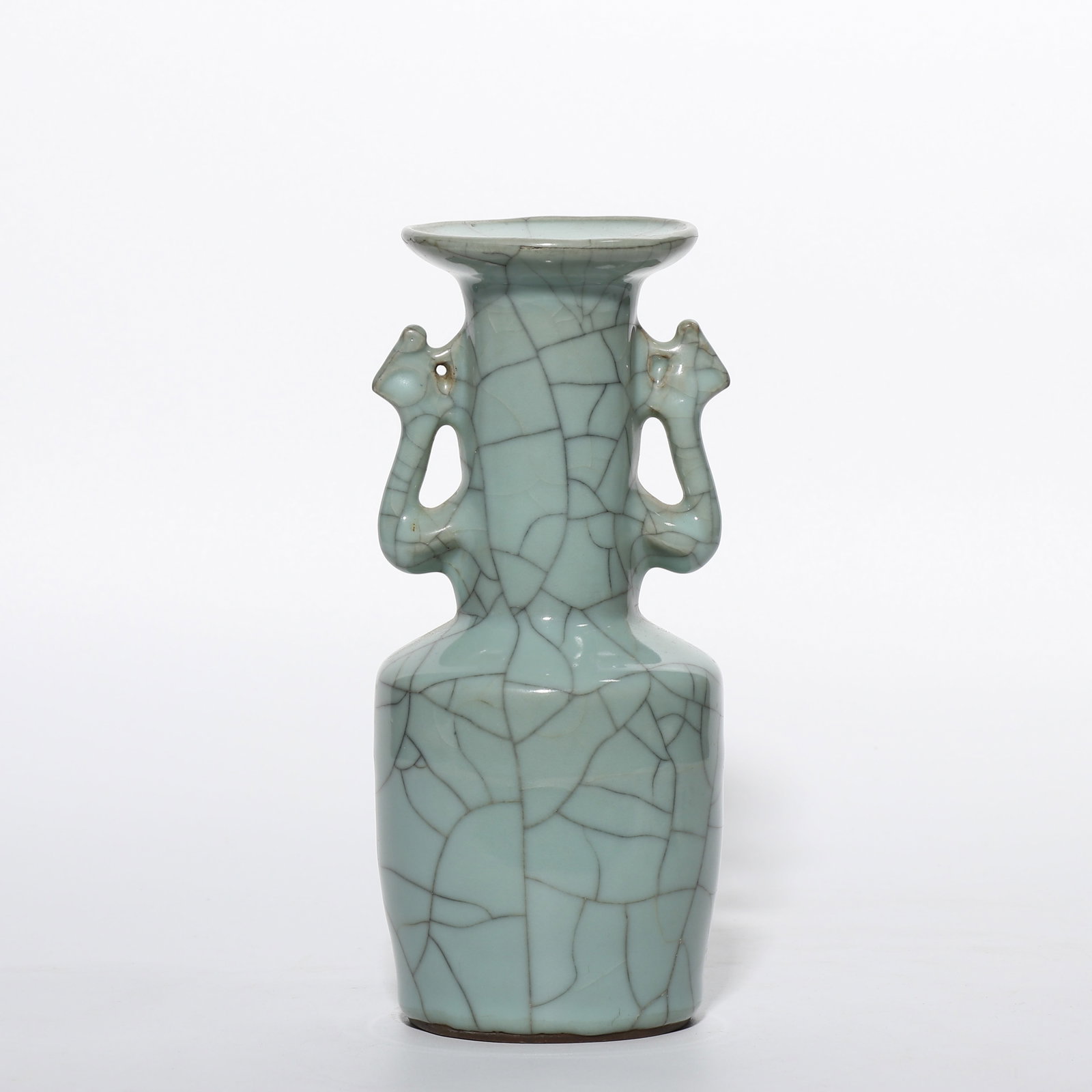 Chinese Song Dynasty Guan Kiln Double Phoenix Ear Flamed Bottle: H. 21 cm. Diam. 7.7 cm.