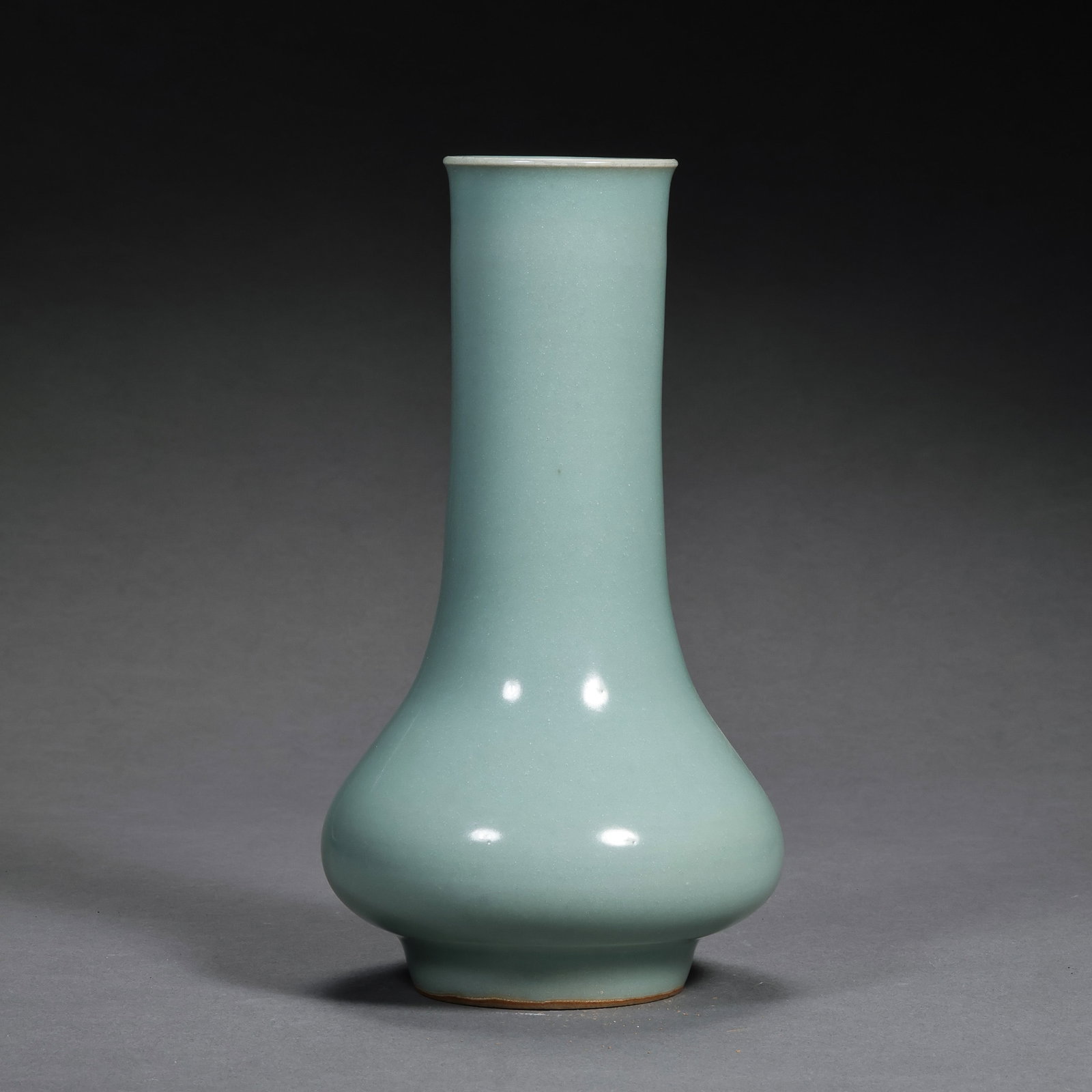 Longquan celadon long-necked bottle from the Southern Song Dynasty in China (1 of 8)