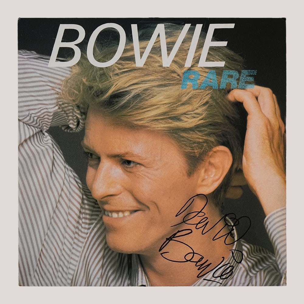 DAVID BOWIE SIGNED "BOWIE RARE" LP - 2