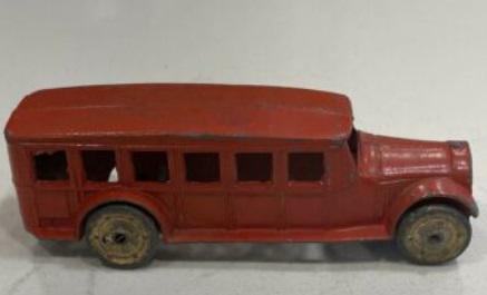 1930S TOOTSIETOY VEHICLE. Red Bus: 1930S SWEET LOOKING TOOTSIETOY VEHICLE. Red Bus 3.5"