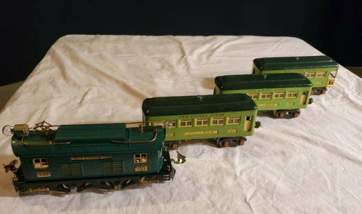 LIONEL TRAIN SET #253 PREWAR & 607 Pullmans (2) and 608: Lionel Prewar #253 with 607 Pullmans (2) and 608 Observation Car Guage O