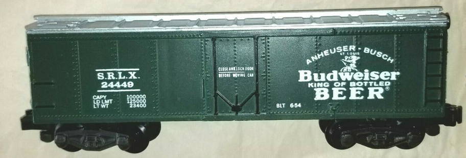 AMERICAN FLYER Gilbert 24449 Budweiser Reefer: American Flyer Gilbert 24449 Budweiser Reefer Limited Edition! Guage S C-7 Professionally repainted on a plug door boxcar that was chemically stripped of original paint. Intact catwalk ends. 