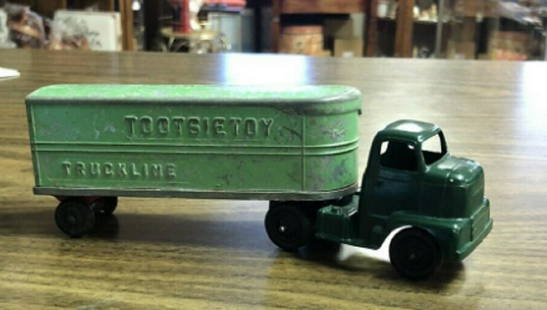 Tootsie Toy VEHICLE  Truck and trailer: Tootsie Toy Truckline Truck and Trailer