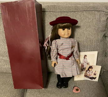 American Girl DOLL Samantha  18" Pleasant Company + BOX: American Girl DOLL Samantha Pleasant Company+ Orig BOX.Stamped on neck.18"Original Box