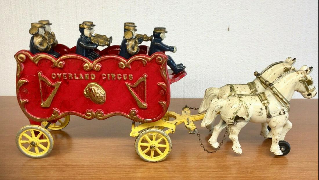 KENTON CAST IRON VEHICLE OVERLAND CIRCUS 16." LONG (1 of 5)