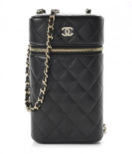 CHANEL Caviar Quilted Phone Holder With Chain Black: CHANEL Caviar Quilted Phone Holder With Chain BlackThis chic bag is crafted of luxurious diamond quilted leather in black. It features a leather threaded gold chain link shoulder strap and a gold CC