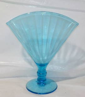 Steuben Glass Blue Fan Vase 1920: Steuben blue glass fan vase 1920 featuring a blue tint with a ribbed design.8 1/2" tall, 7 1/4" wideNo chips or cracks. Clear and beautiful