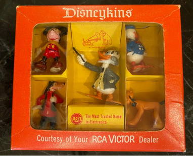 WALT DISNEY DISNEYKINS Marx 5 IN ORIGINAL BOX: WALT DISNEY DISNEYKINS 5 IN ORIGINAL BOX 1960