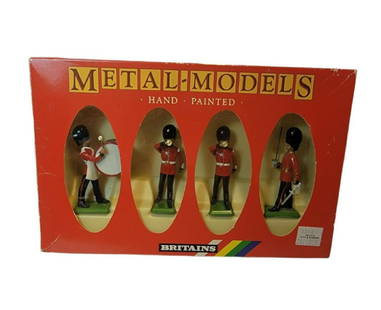 BRITAINS SOLDIERS SET NO. 7210 BRITAINS Scots Guards: BRITAINS SOLDIERS SET NO. 7210 BRITAINS Scots Guards Drum and Bugle + Box