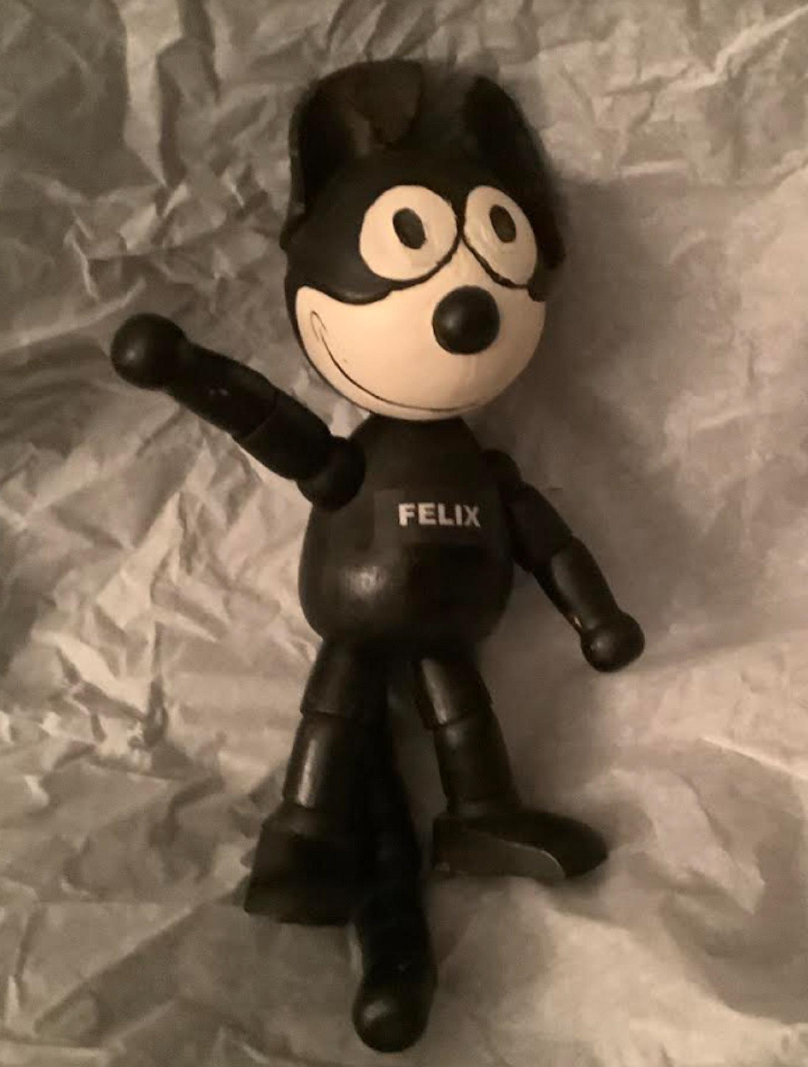 Schoenhut Felix The Movie Cat Large 9": Schoenhut Felix The Movie Cat Large 9" made out of wood moves all around