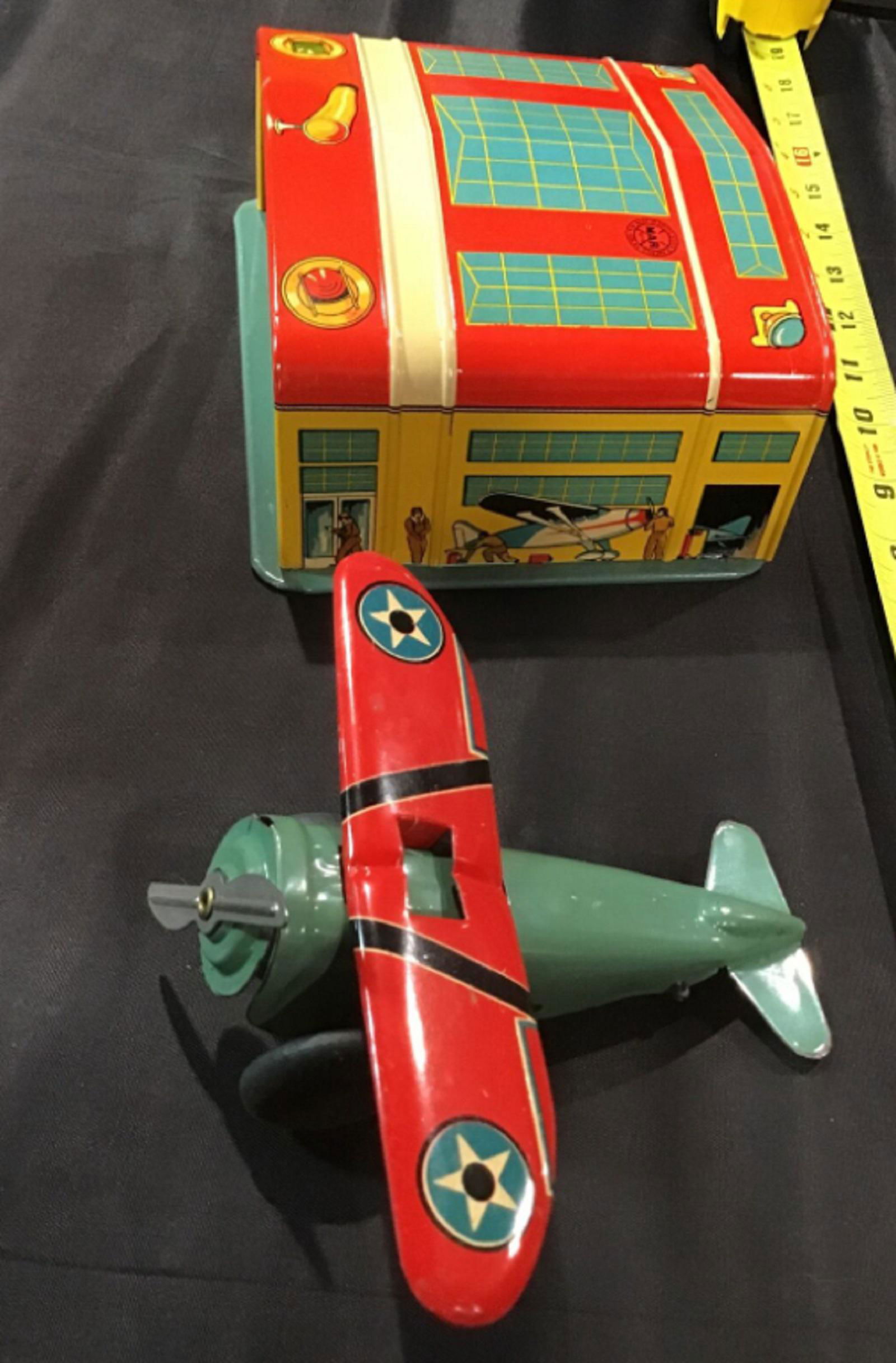 Louis Marx & Co Inc Tin Airport + Airplane + Box (1 of 5)