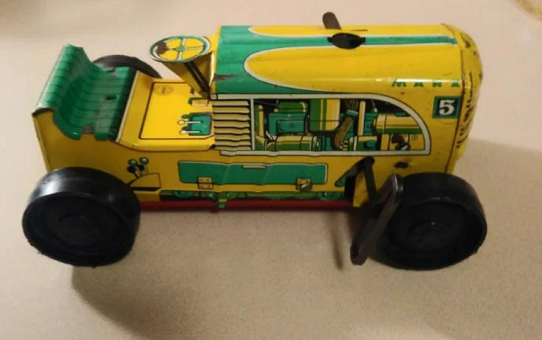 Marx vehicle Tin windup #5 Tractor Circa. 1950s (1 of 5)