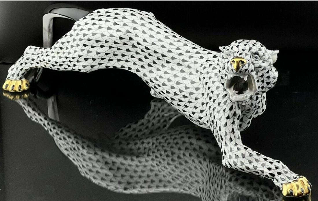 HEREND Figure XLarge 18 inch TIGER (1 of 7)